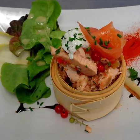 Logis Restaurant La Croisee Des Chemins 3*